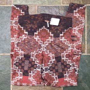 New with tags Free People leggings, autumn colors, Missoni vibes, small